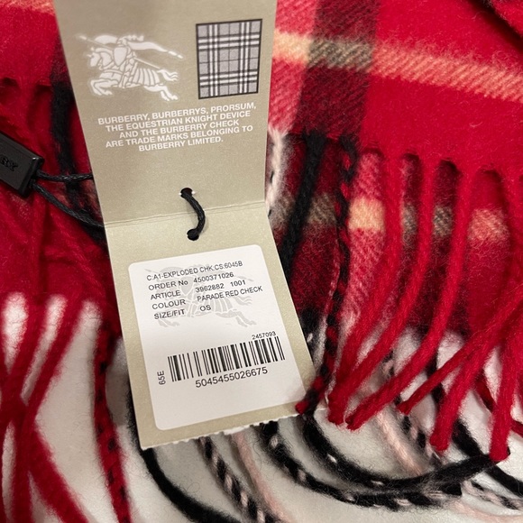 Burberry Children Classic Cashmere Scarf Kids Scarf - Picture 4 of 7